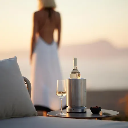 Aernia & Art Akrotírion