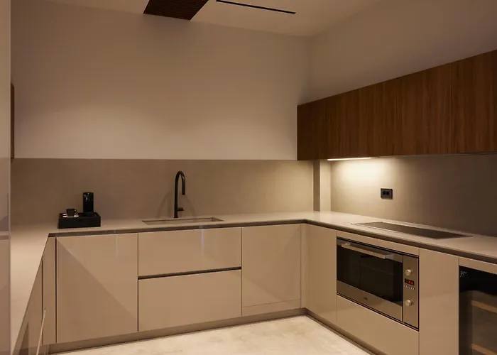 Aernia & Art Akrotírion