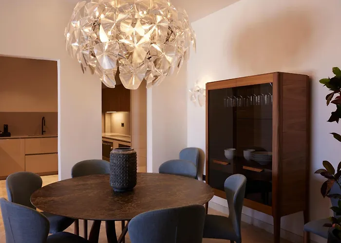 فيلة Aernia & Art Akrotírion