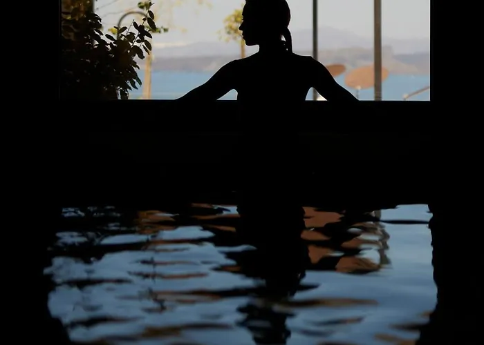 Aernia & Art فيلة *