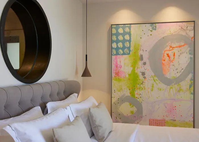 Aernia & Art Akrotírion