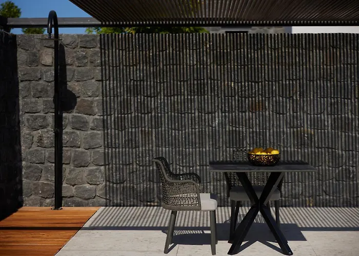 Aernia & Art Akrotírion